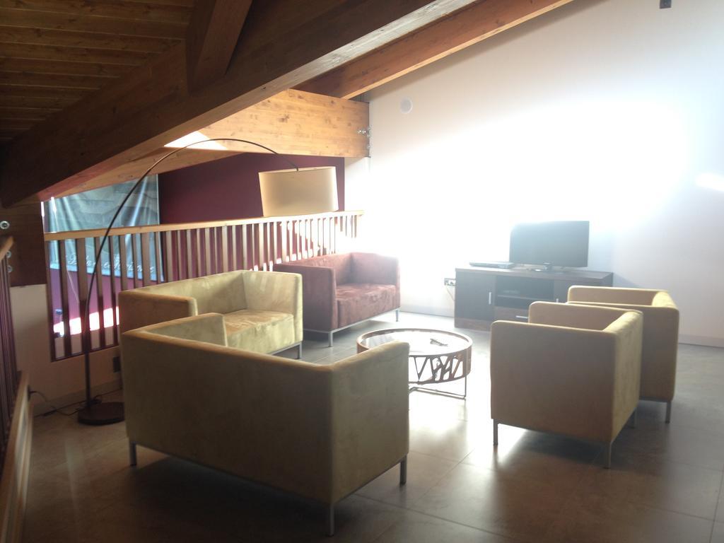 Hotel Spa Aguas De Los Mallos Murillo de Gállego Kültér fotó