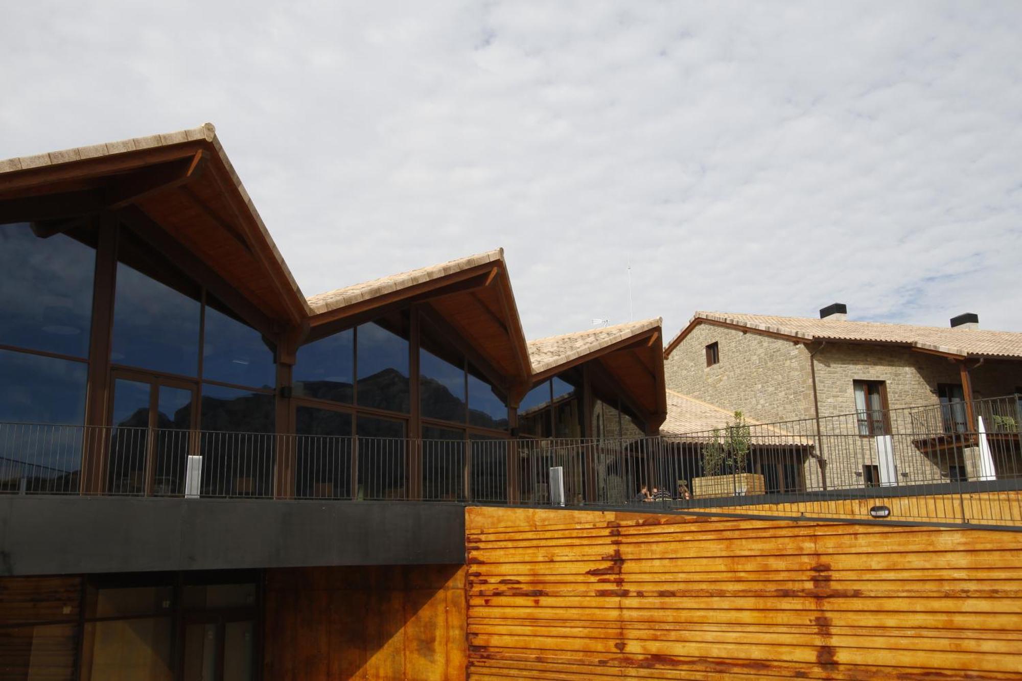 Hotel Spa Aguas De Los Mallos Murillo de Gállego Kültér fotó